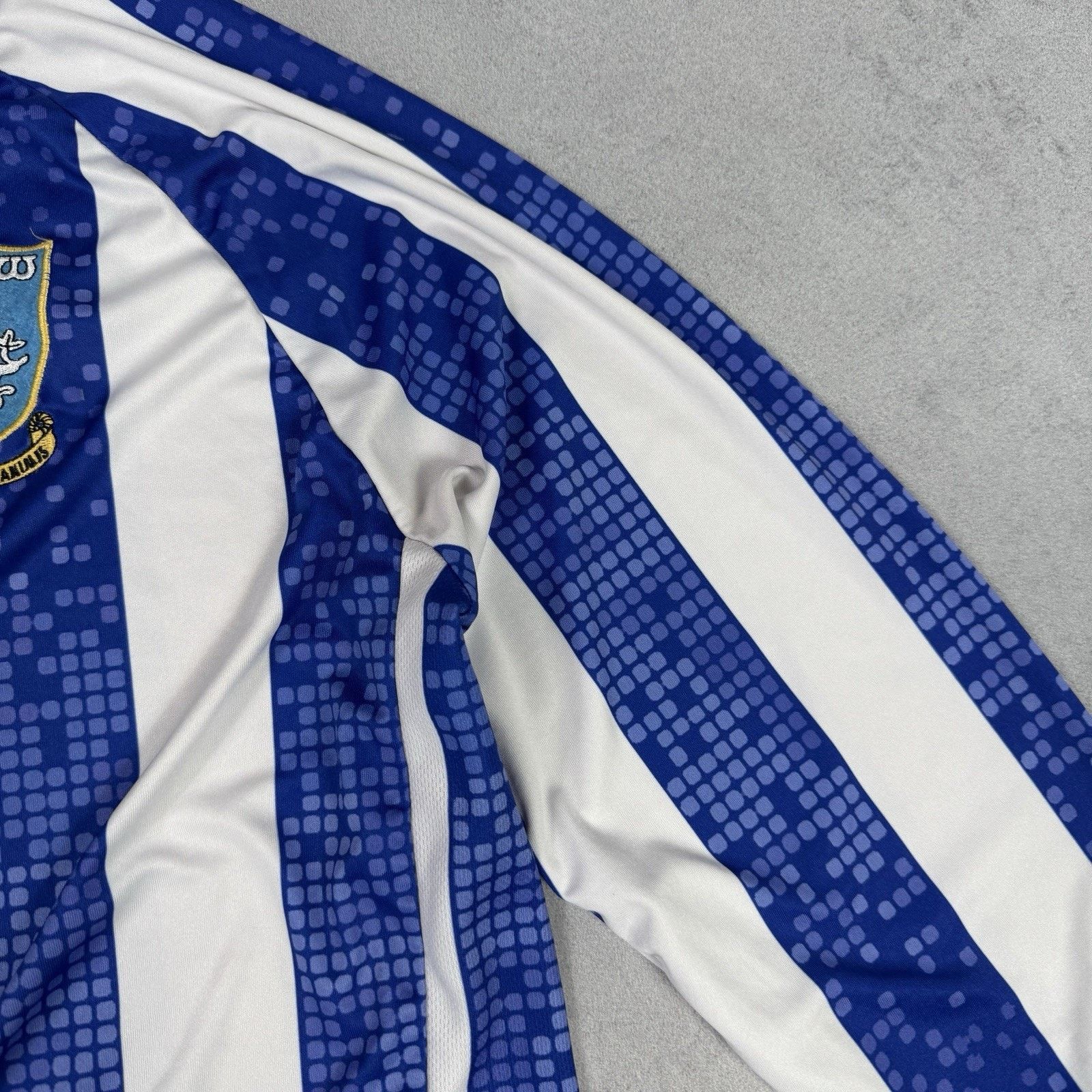 Vintage Sheffield Wednesday Home Football Shirt 2019/2020 Size US L / EU 52-54 / 3 - 6 Thumbnail