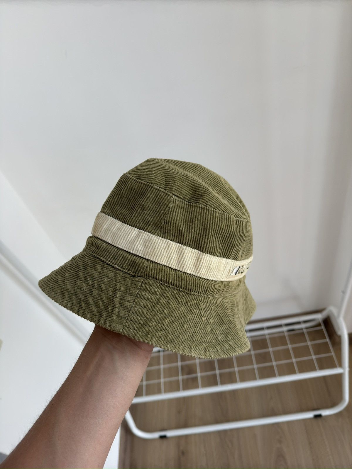 Quiksilver vintage Quicksilver embroidered logo corduroy bucket hat Size ONE SIZE - 3 Thumbnail