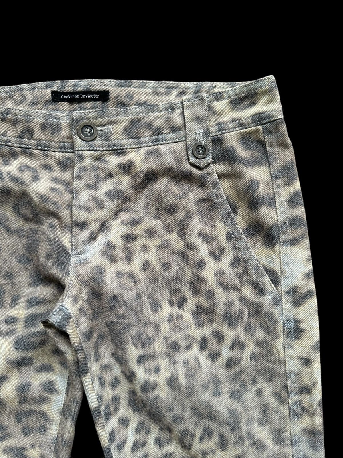 5351 POUR LES HOMMES 00's Abahouse Devinette leopard overprinted pant Size US 29 - 5 Thumbnail