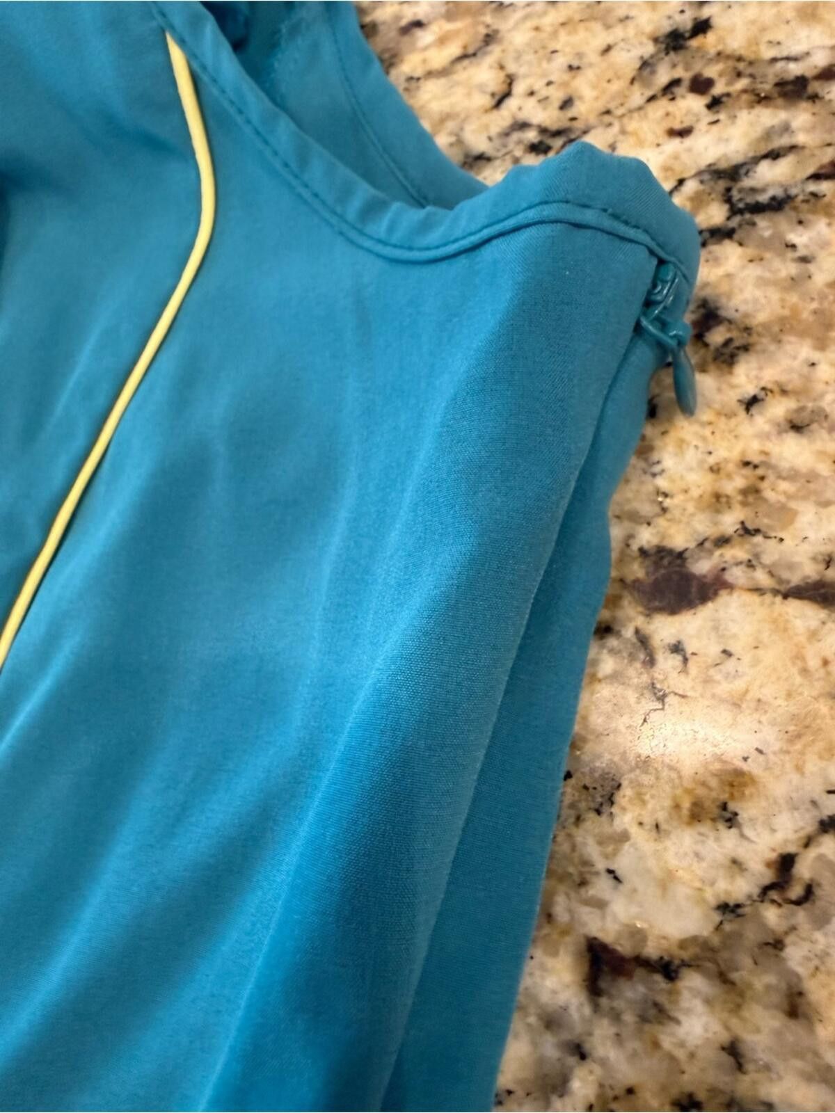 Minnetonka Minuet sleeveless top teal blue yellow trim SZ M Size M / US 6-8 / IT 42-44 - 5 Thumbnail