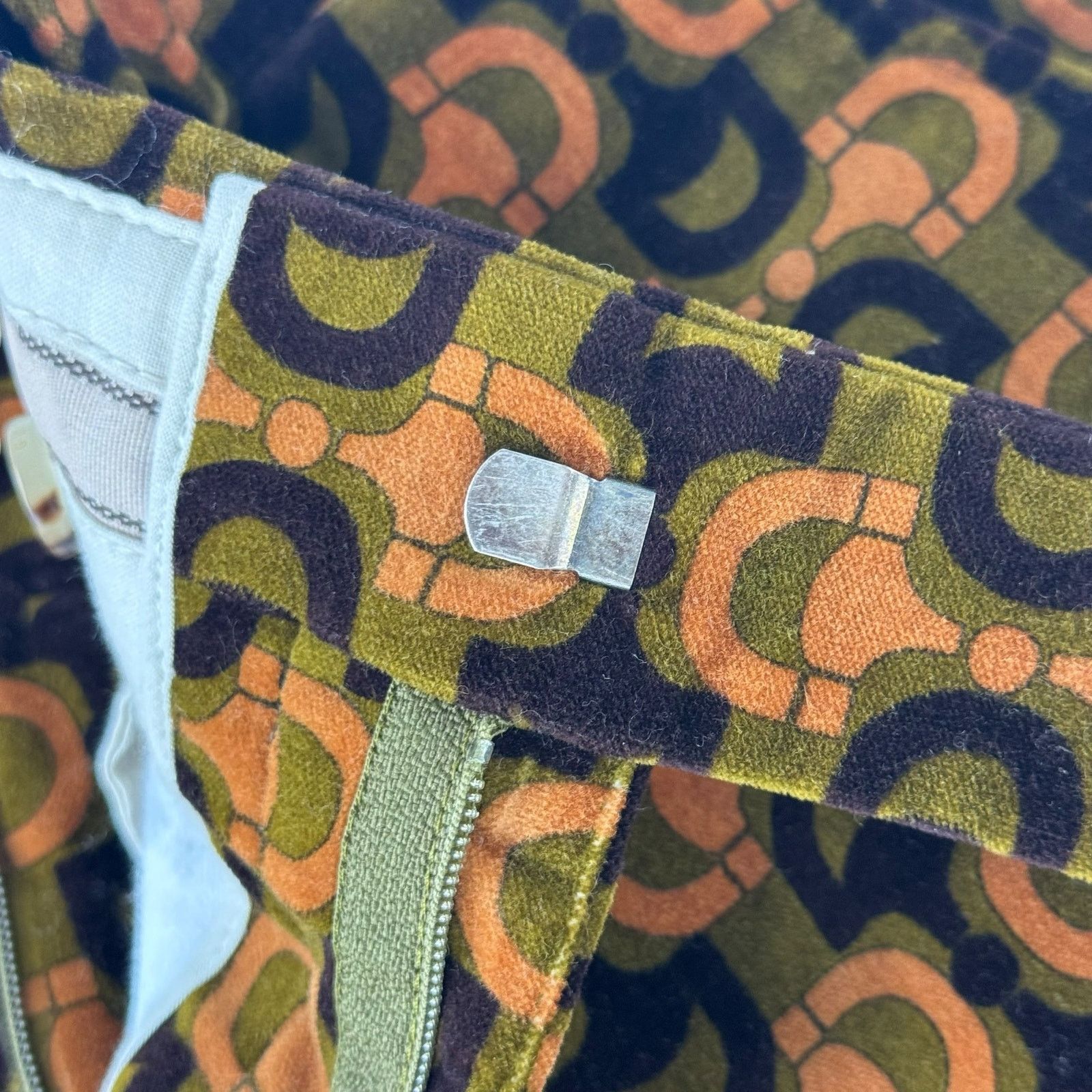 Gucci Gucci Horsebit Velvet Flared Pants Size US 34 / EU 50 - 9 Thumbnail