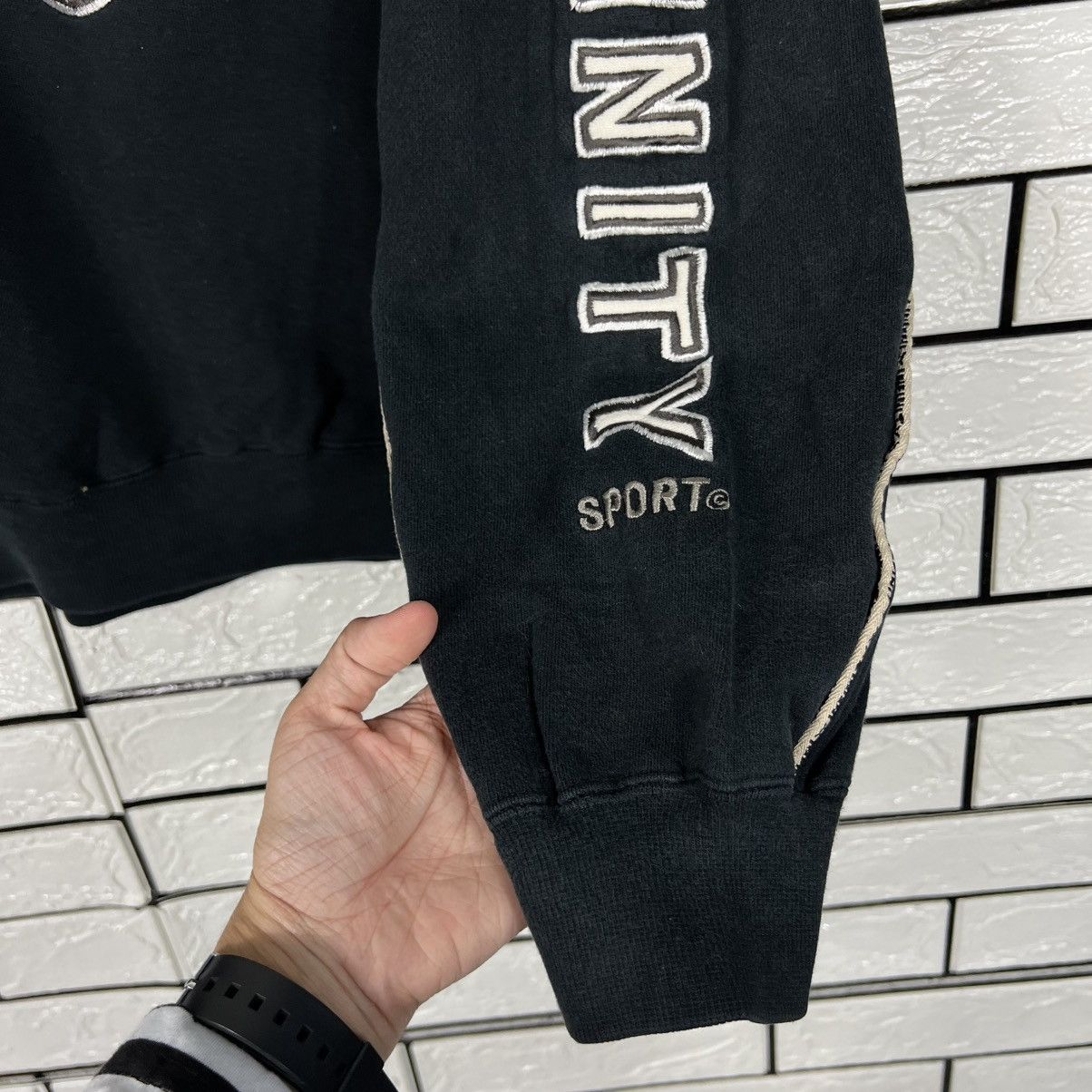 Japanese Brand Vintage INFINTY SPORT Embroidery Logo Sweatshirt #3969-C181 Size US XXL / EU 58 / 5 - 9 Thumbnail