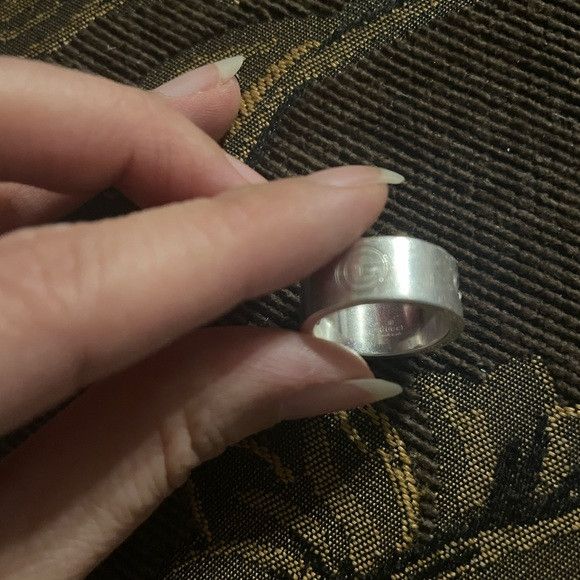 Gucci GUCCI STENCILED CUT-OUT G RING Size ONE SIZE - 6 Thumbnail