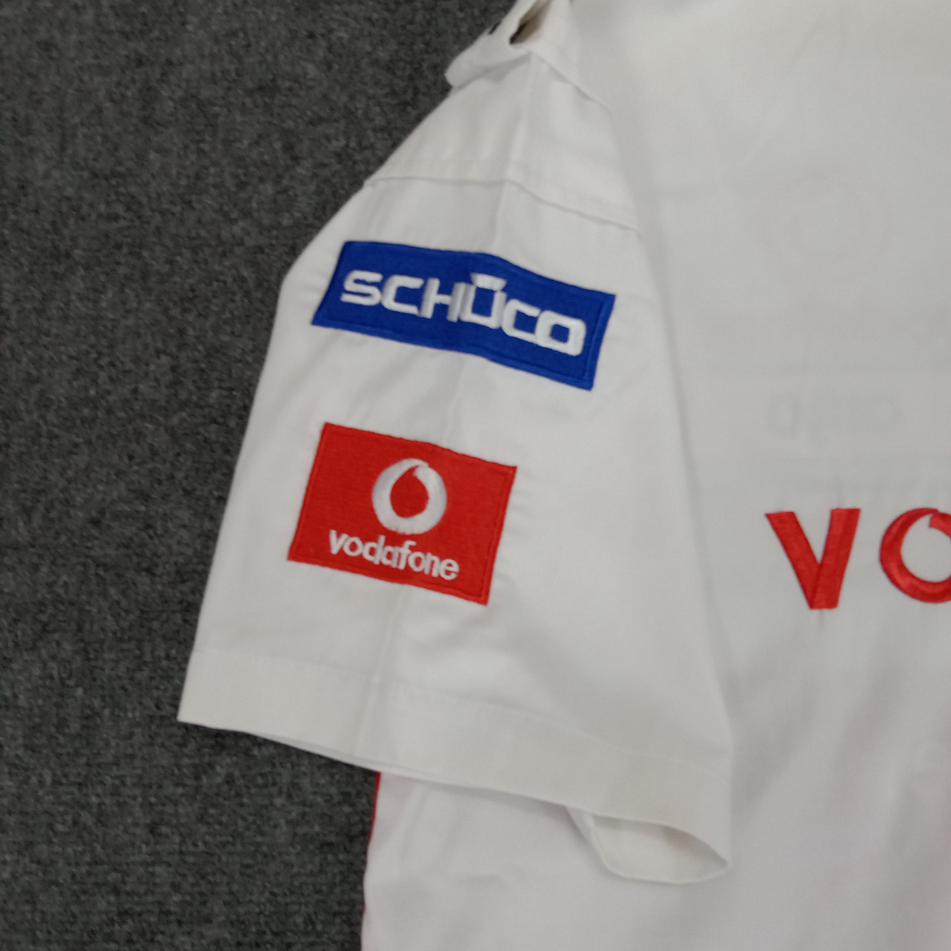 Mercedes-Benz × Vintage Mercedes Benz X Bridgestone X Vodafone Racing Shirt Size US L / EU 52-54 / 3 - 9 Thumbnail