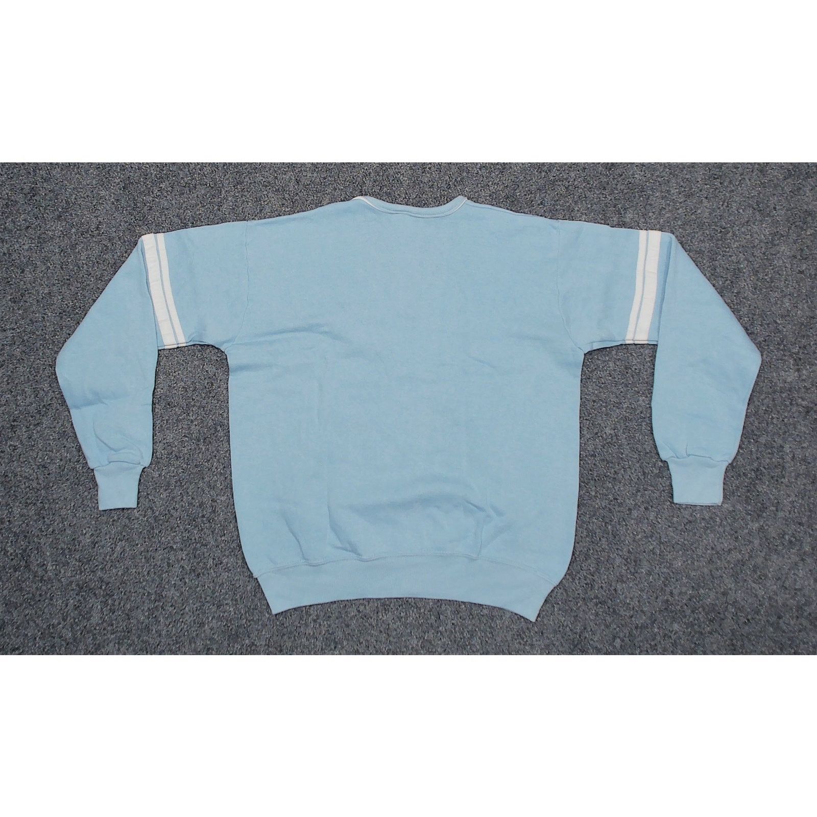 Vintage Bassett-Walker 80s USA Made Striped Sleeve Baby Blue V-Neck Size M / US 6-8 / IT 42-44 - 4 Thumbnail