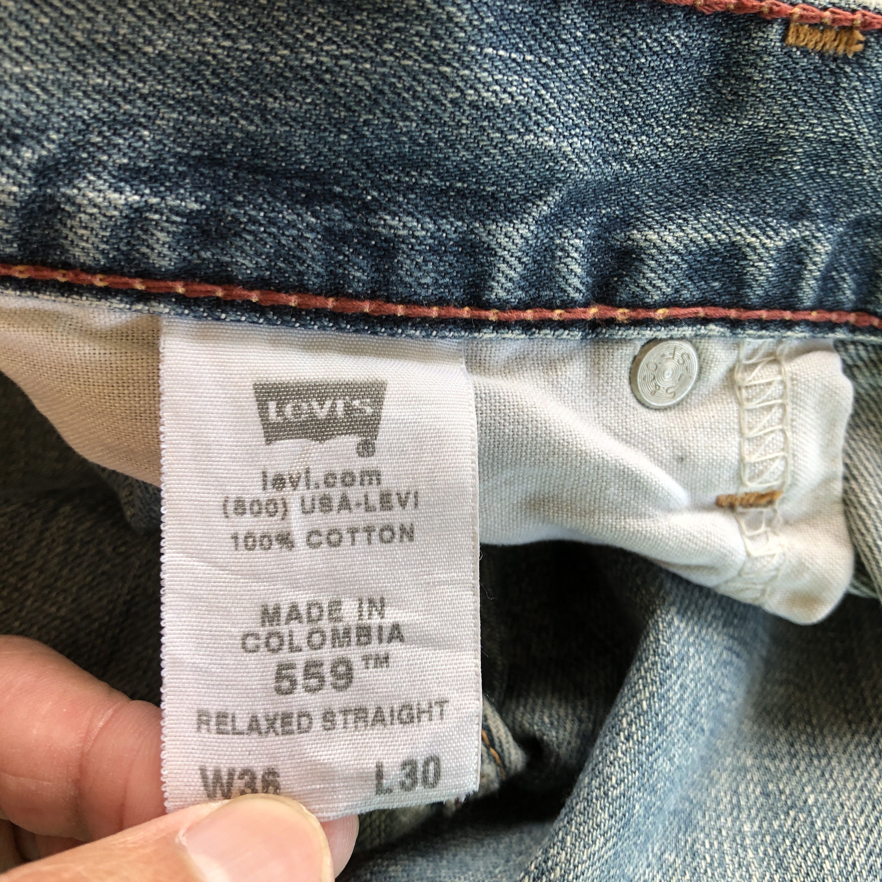 Levi's Vintage Levis Baggy Jeans Levi's 559 Faded Light Wash Denim Size US 34 / EU 50 - 10 Thumbnail