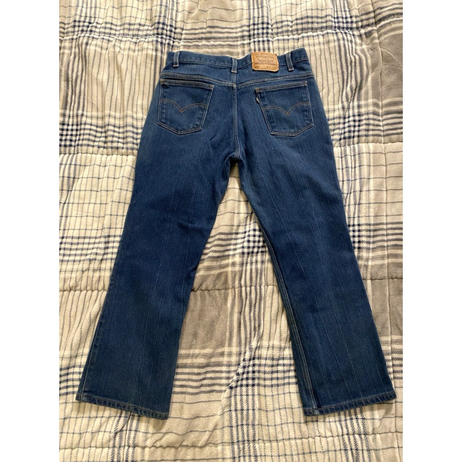 Levi's VINTAGE Levi’s Jeans 517 Boot Cut 34x29 Regular Unisex Adults Blue 90s Cowboy USA Jeans Size US 34 / EU 50 - 2 Thumbnail