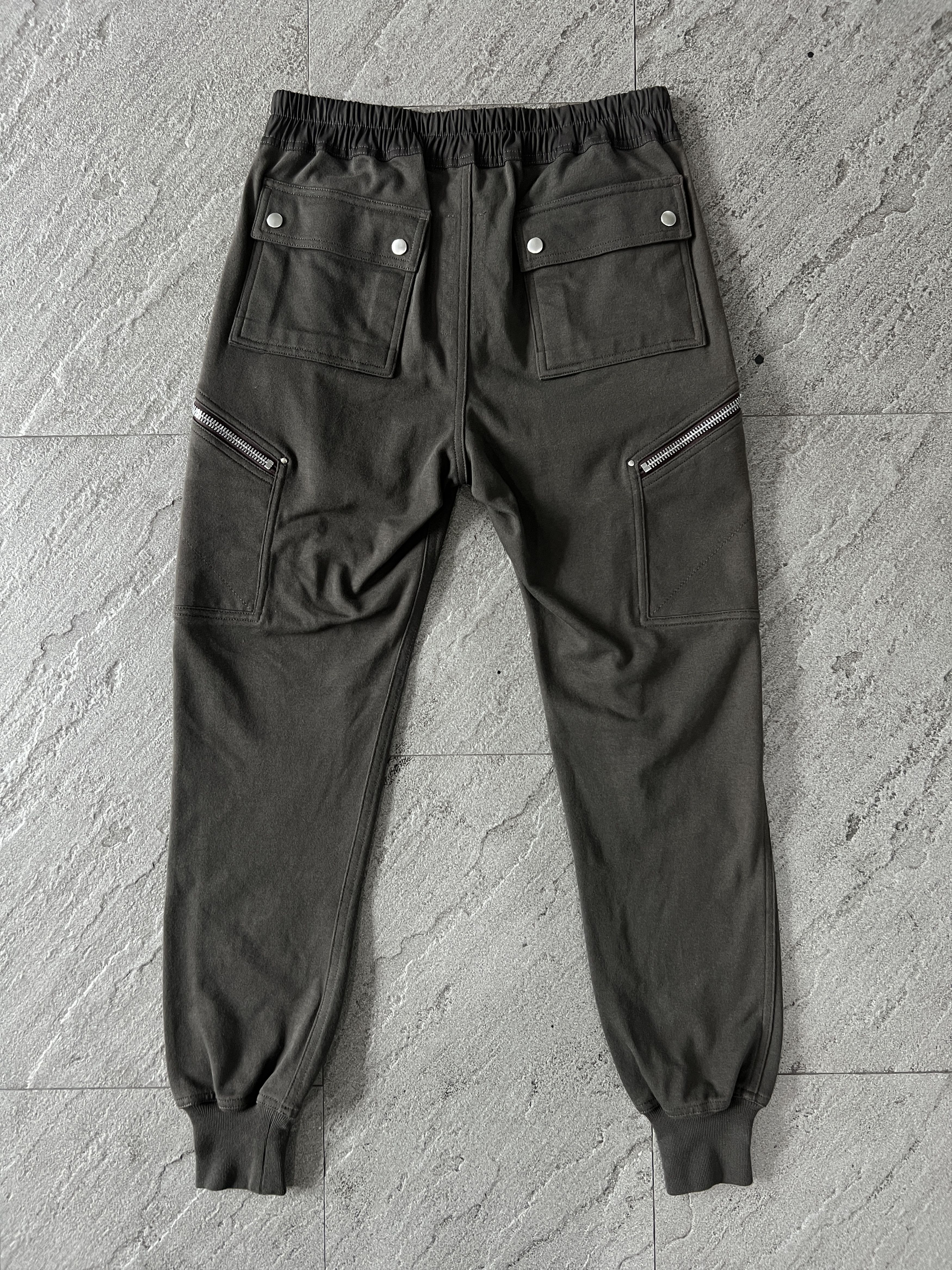 Rick Owens Rick Owens Mainline FW20 Performa Paneled Cargo Joggers Size US 29 - 3 Thumbnail