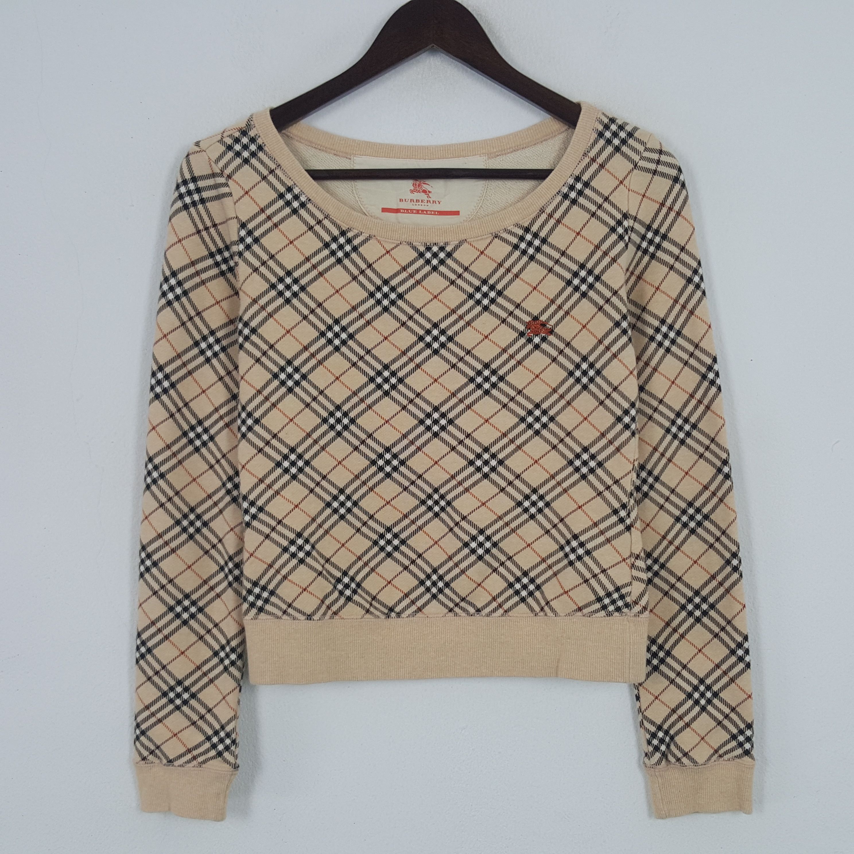 Burberry × Vintage Vintage Burberry London Blue Nova Check Tshirt Size XS / US 0-2 / IT 36-38 - 1 Thumbnail