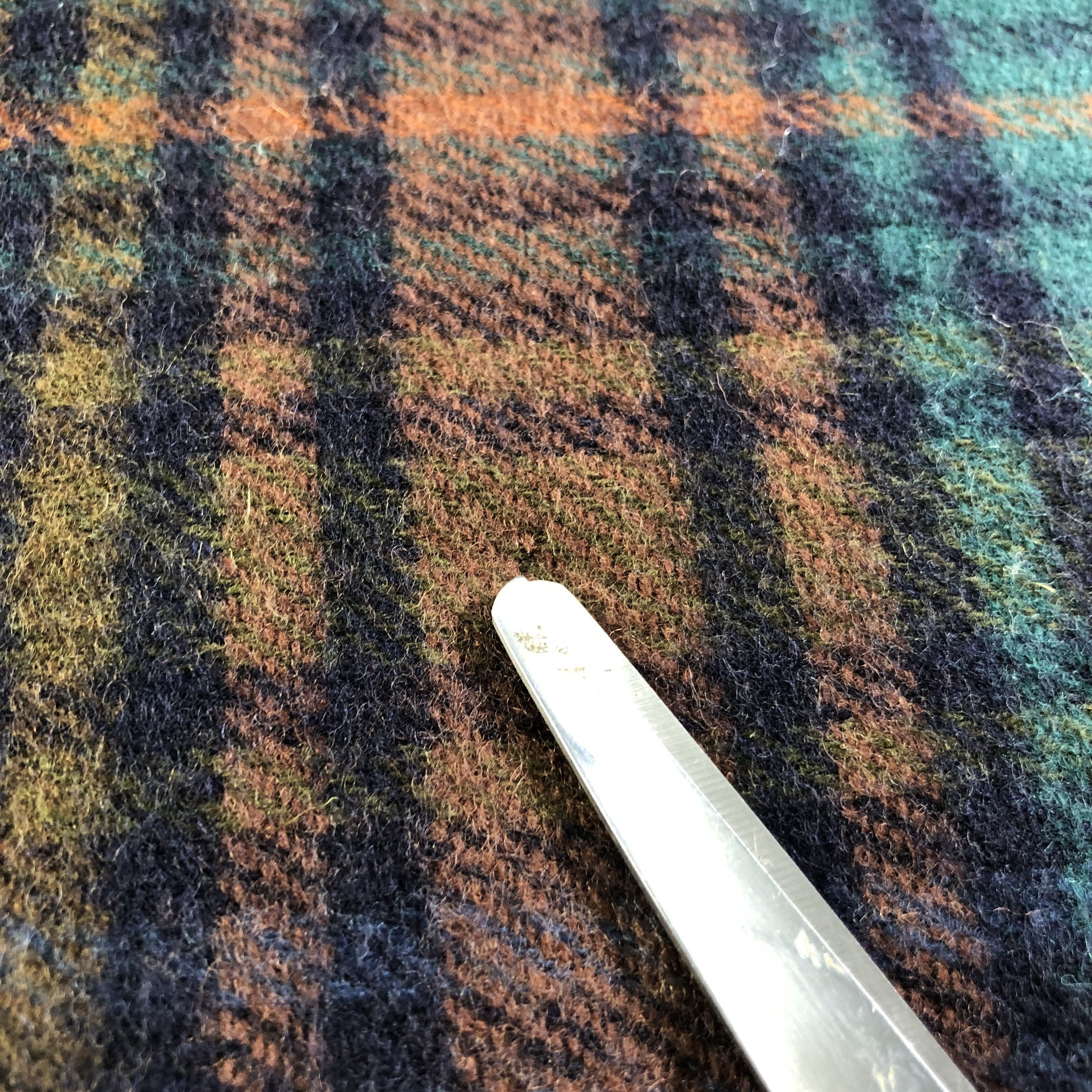 Christian Dior Monsieur Christian Dior Tartan Wool Scarf Muffler V2679 Size ONE SIZE - 6 Thumbnail
