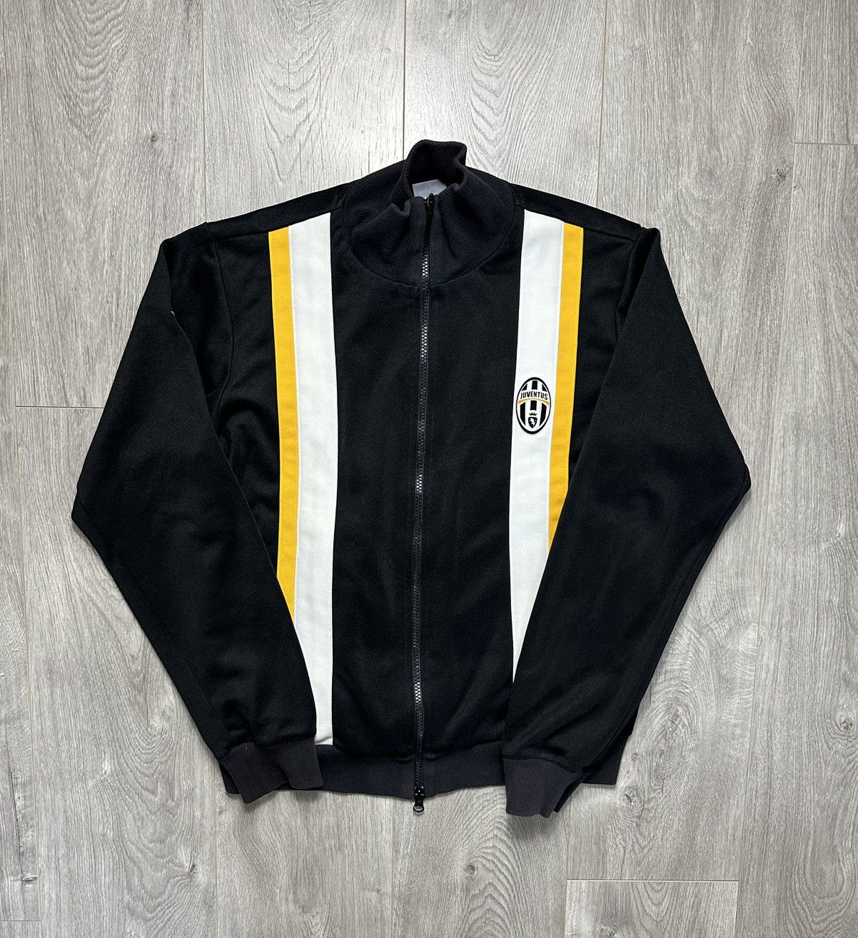 Adidas × Vintage Vintage Juventus Track Top Jacket Football Training 2000s Size US L / EU 52-54 / 3 - 1 Thumbnail