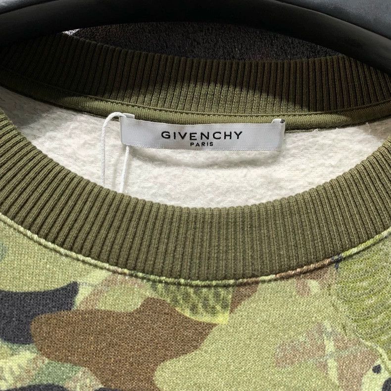 Givenchy Givenchy Danmu Camouflage Hoodie 2506-Nextarrow Size US L / EU 52-54 / 3 - 2 Thumbnail