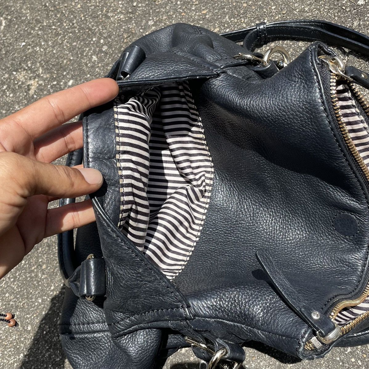 Kate Spade Kate Spade Black Leather Cobble Hill Leslie Satchel Size ONE SIZE - 15 Thumbnail