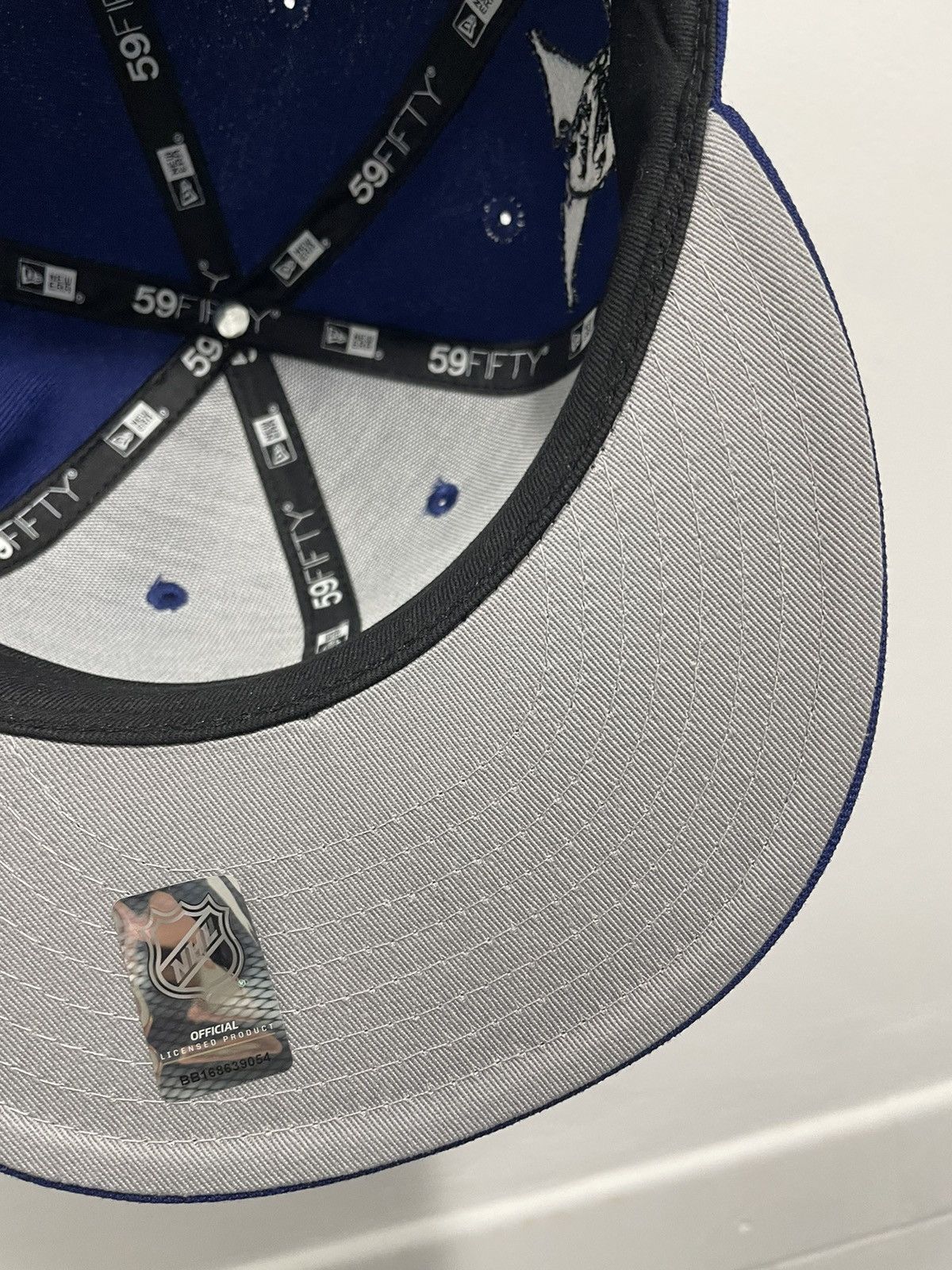 New Era Ecap city Anaheim ducks a mighty decade size 7 1/8 Size ONE SIZE - 6 Thumbnail