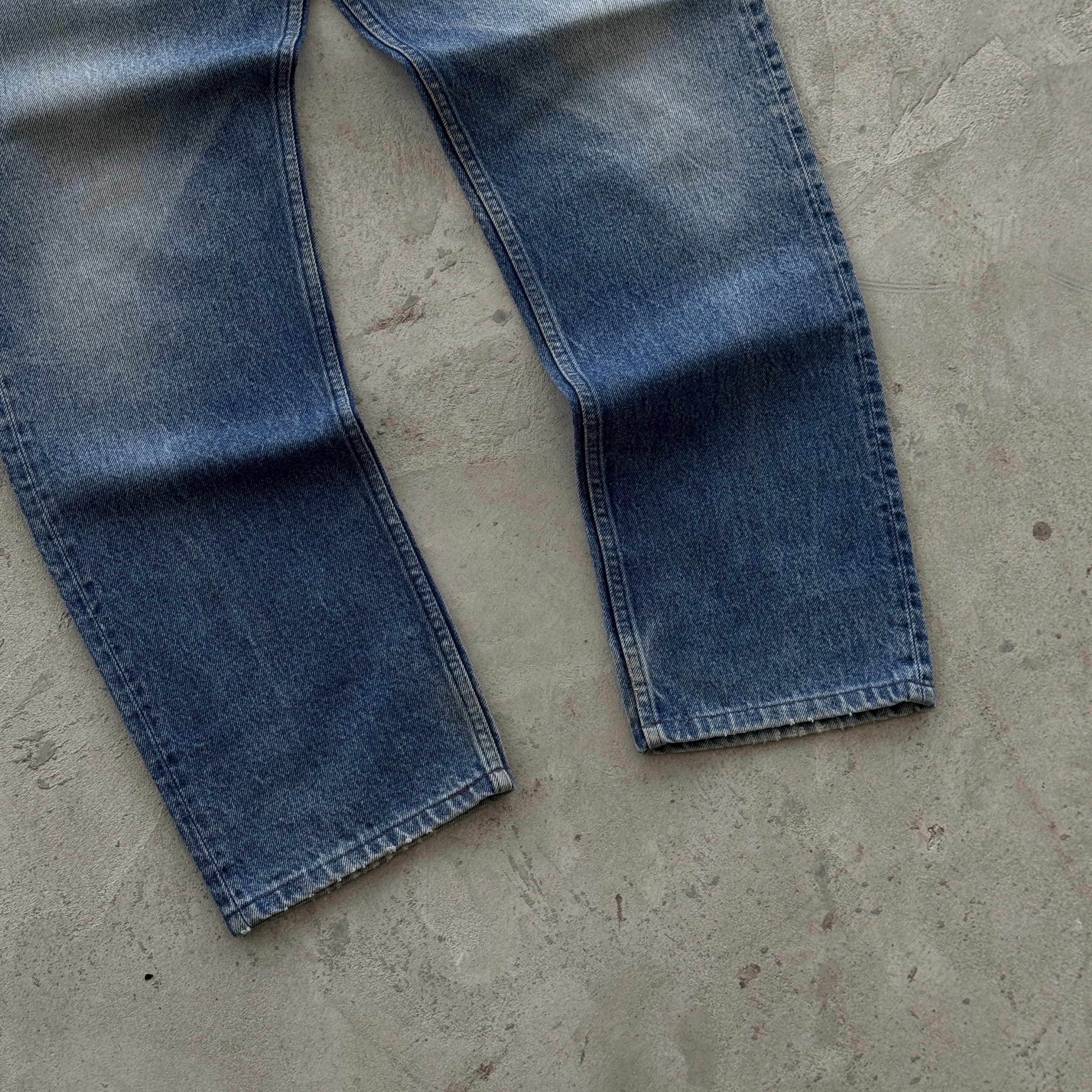 Levi's Vintage Levi’s 501 Straight Leg Denim Jeans Blue Made USA Size US 38 / EU 54 - 10 Thumbnail