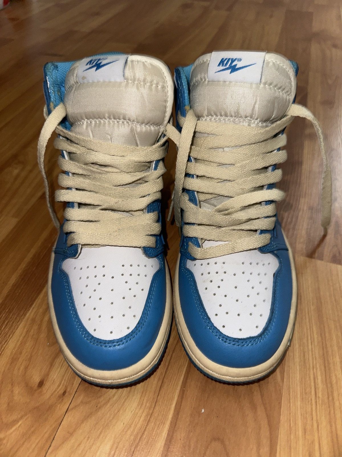 Other KIY HIGH TOP SNEAKERS FOR SALE Size US 4 / IT 34 - 3 Thumbnail