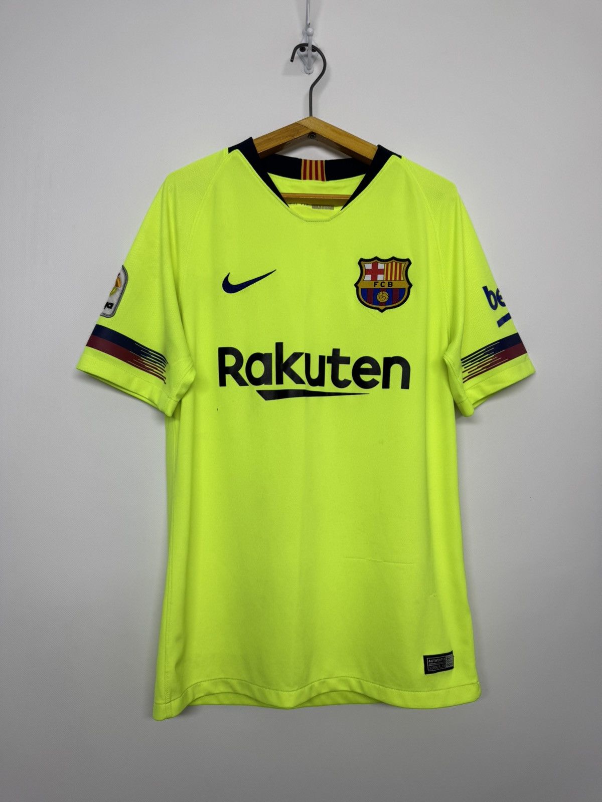 Nike Vintage FC Barcelona 2018/19 Nike Soccer Jersey Blokcore Size US S / EU 44-46 / 1 - 5 Thumbnail