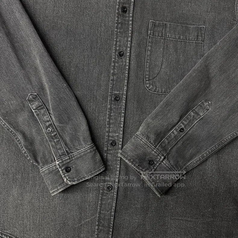 Balenciaga Balenciaga size 39 Back Red Letter Denim Long-Sleeve Shirt Size US S / EU 44-46 / 1 - 2 Thumbnail