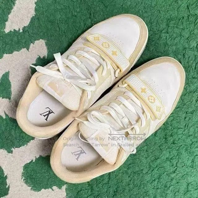 Louis Vuitton Louis Vuitton Trainer Men's Low. Size US 9 / EU 42 - 4 Thumbnail
