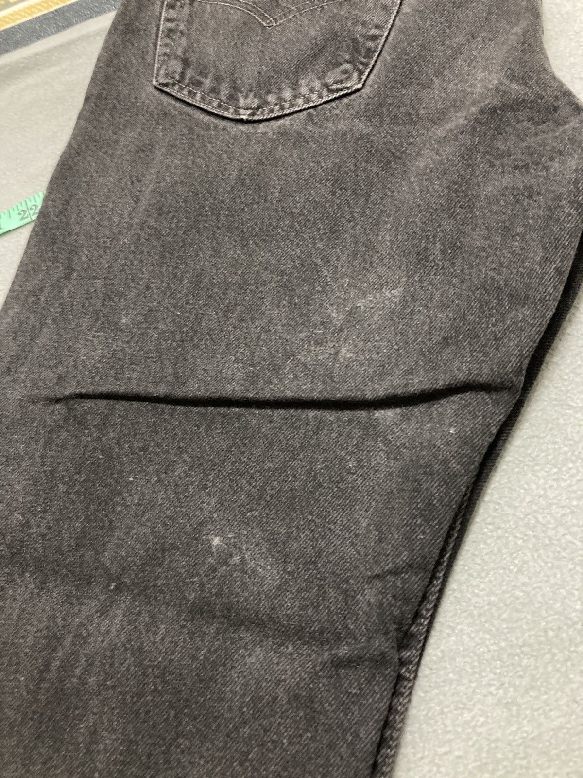Levi's Vintage 90’s Levis 505 jeans Made in Mexico Size US 33 - 19 Thumbnail