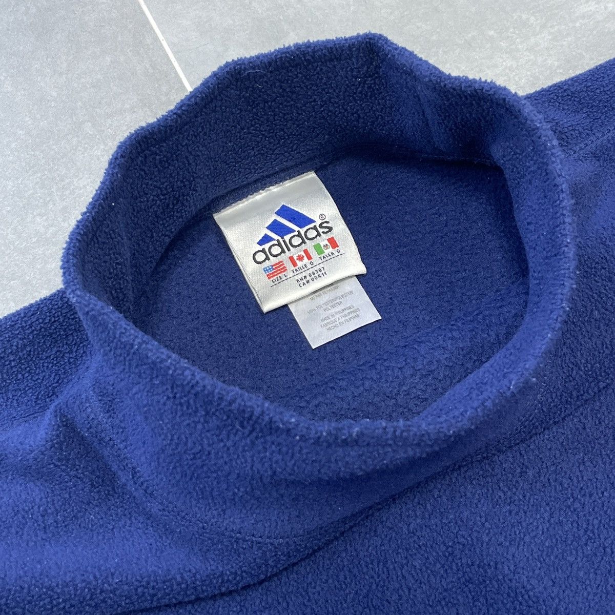 Adidas × Vintage Vintage Adidas Fleece Sweatshirt Size L Size US L / EU 52-54 / 3 - 11 Thumbnail