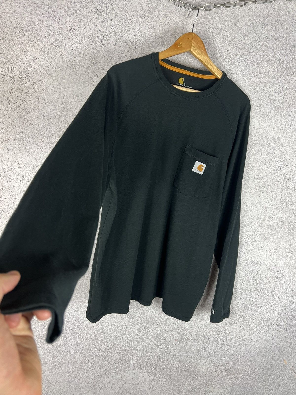 Carhartt Vintage Carhartt Wip Pocket Logo Black Longsleeve Tee Size US L / EU 52-54 / 3 - 4 Thumbnail
