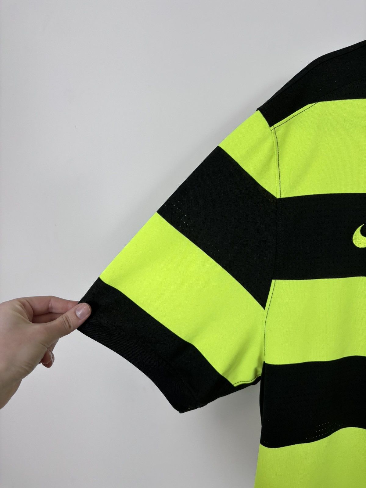 Nike Nike Celtic FC 2009/2011 Away Football Soccer Jersey Shirt Size US XL / EU 56 / 4 - 5 Thumbnail
