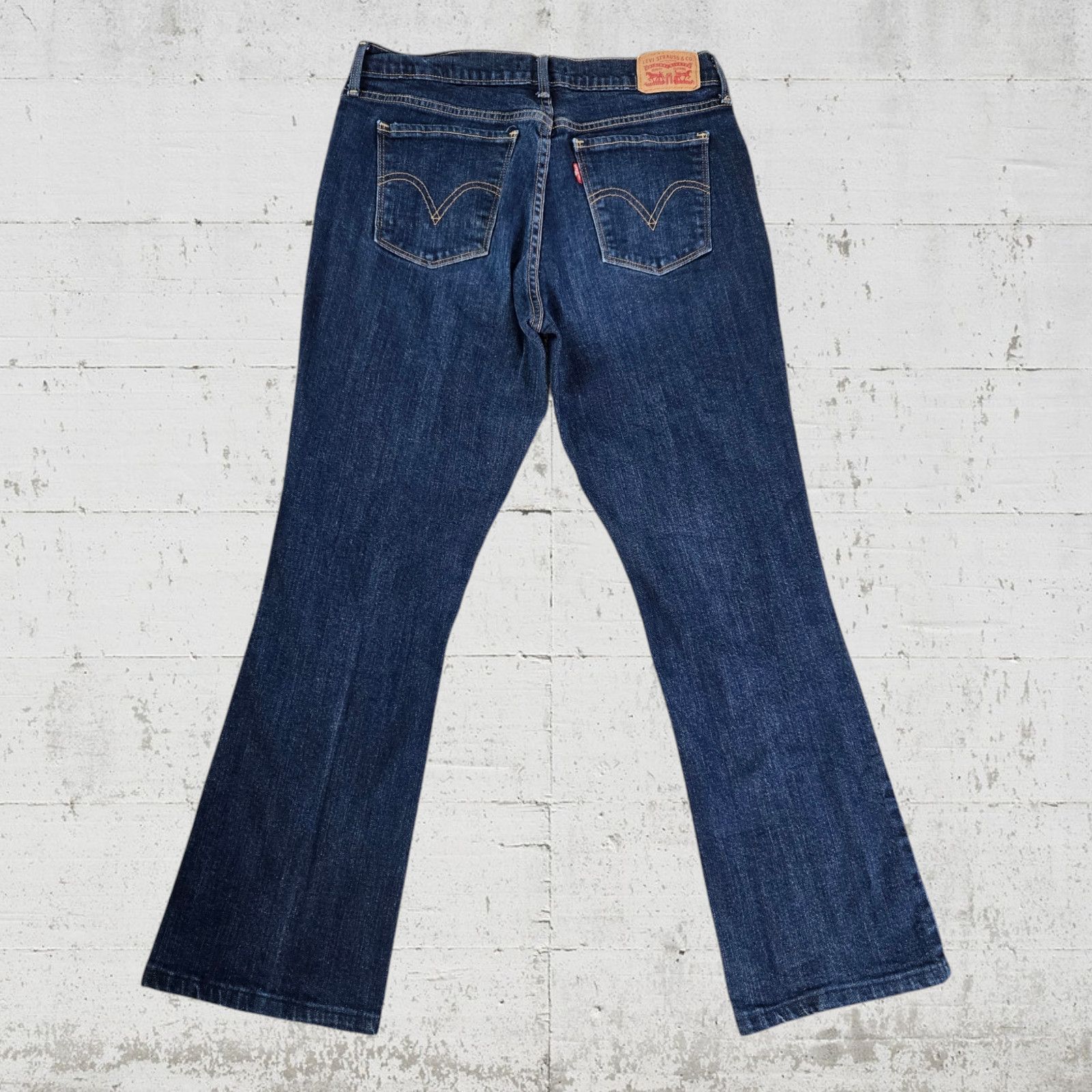 Levi's Levis 515 Dark Wash Bootcut Jeans Size 8 Size 30" / US 8 / IT 44 - 8 Thumbnail