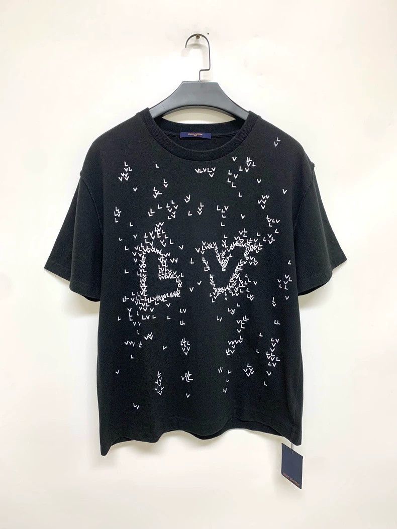 Louis Vuitton Louis Vuitton Black full print small plane short sleeve Size US XL / EU 56 / 4 - 1 Thumbnail