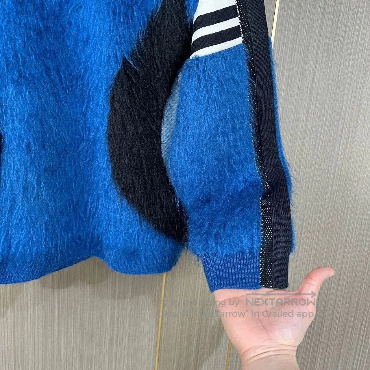 Louis Vuitton louis vuitton blue mohair sweater with patches. Size US M / EU 48-50 / 2 - 4 Thumbnail