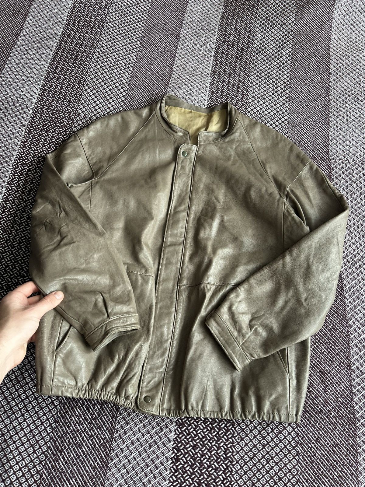 Genuine Leather Vintage Leather Jacket Solid Style Unisex 80s Size Small Size US S / EU 44-46 / 1 - 6 Thumbnail