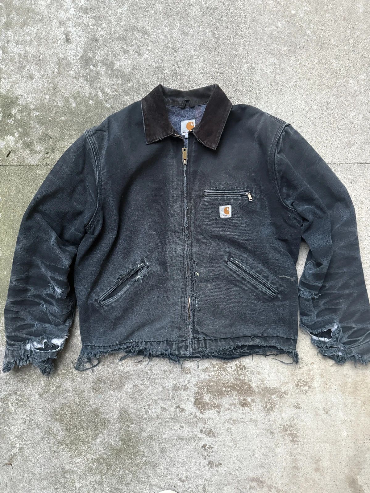 Carhartt vtg carhartt Detroit Jacket Navy faded thrashed distressed Size US XL / EU 56 / 4 - 2 Thumbnail