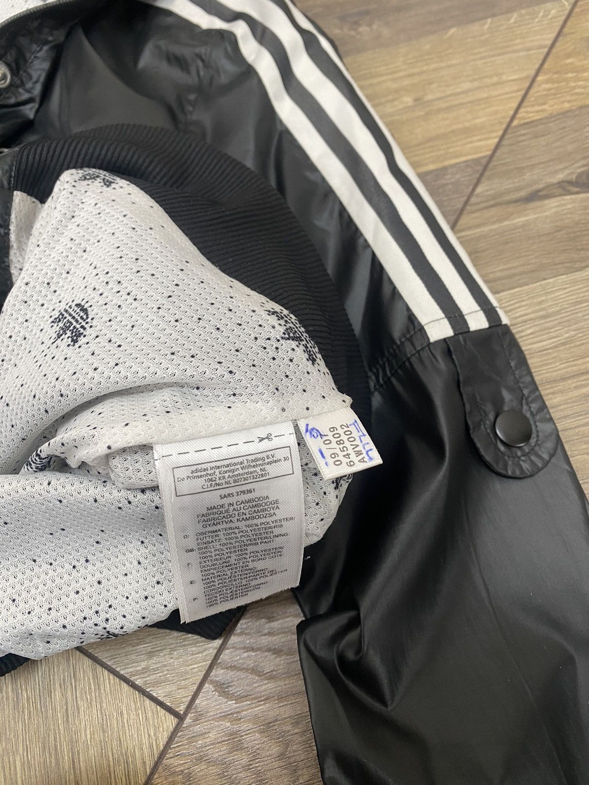 Adidas × Vintage Vintage Adidas Trainings Jacke Sport Track women’s jacket Size S / US 4 / IT 40 - 10 Thumbnail