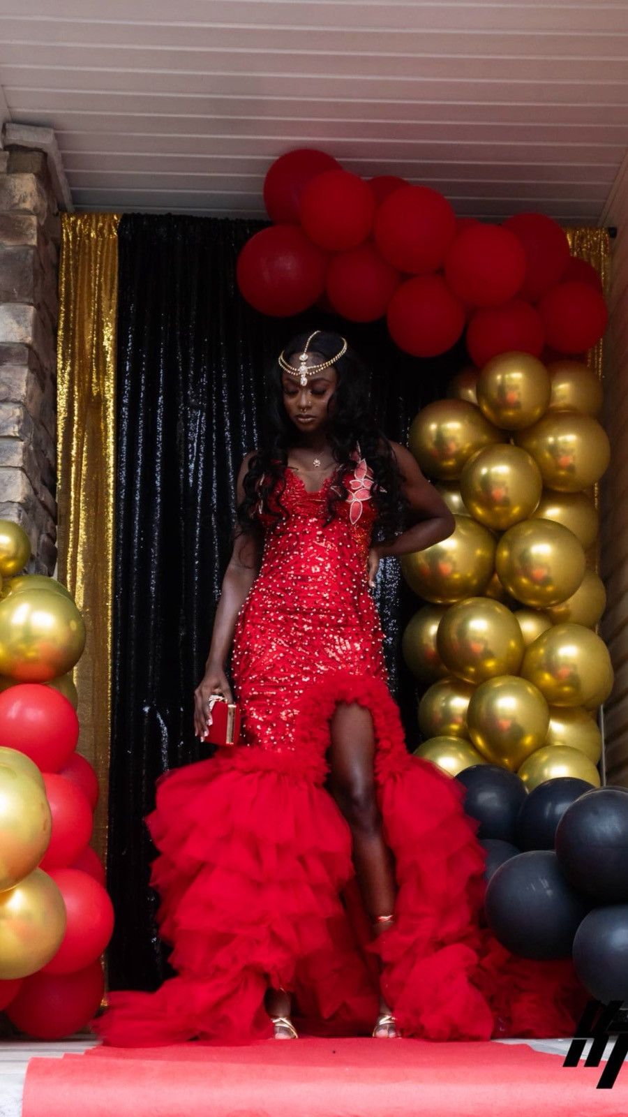 Custommade Make an Entrance – Glam Red Prom Dress w/ Gold Accents Size S / US 4 / IT 40 - 5 Thumbnail