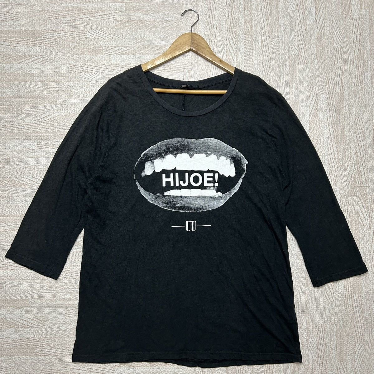 Japanese Brand × Jun Takahashi × Undercover Rare UU Undercover x Uniqlo HI JOE Printed 3/4 Sleeve Size US S / EU 44-46 / 1 - 1 Thumbnail
