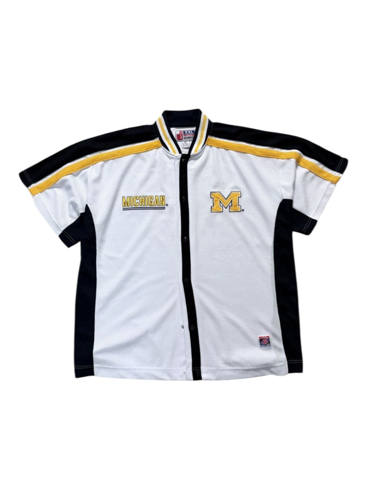 Vintage 90’s Michigan Wolverines Fully Embroidered Button Up Jersey Size US XXL / EU 58 / 5 - 1 Thumbnail
