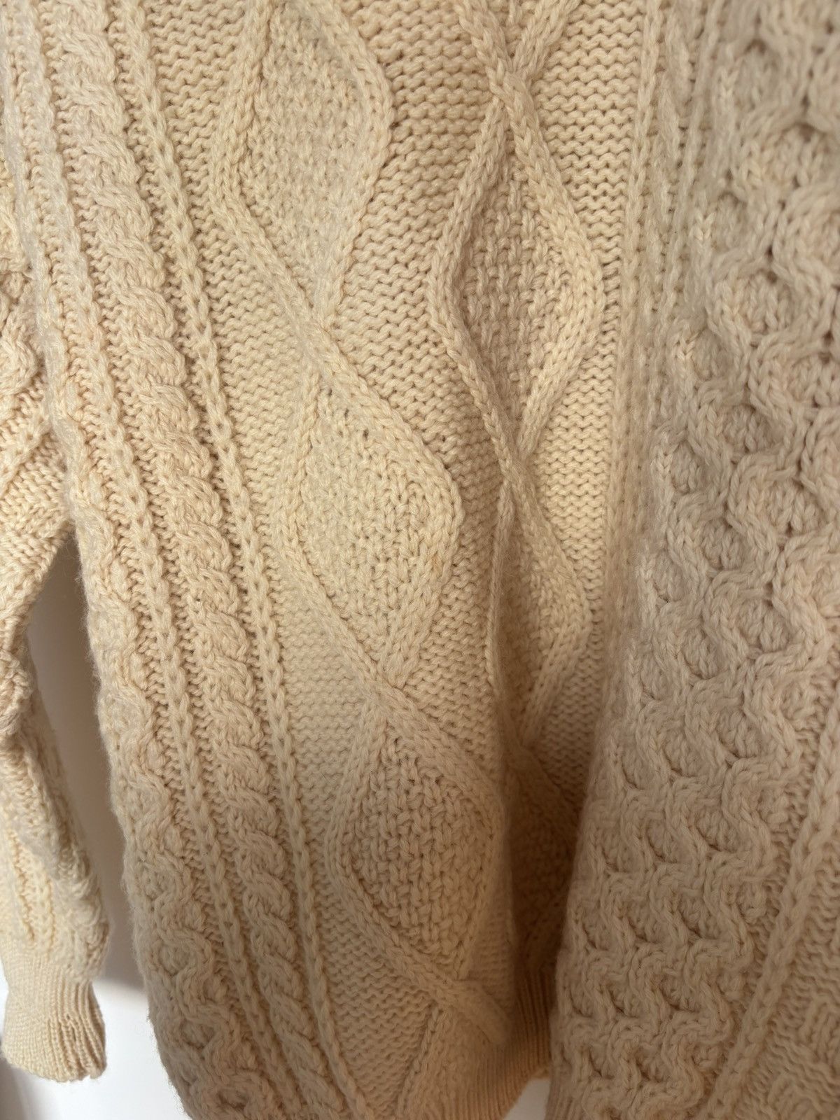 Other Blarney Woollen Mills Cable Knit Aran Sweater Cream Size L Size US L / EU 52-54 / 3 - 10 Thumbnail