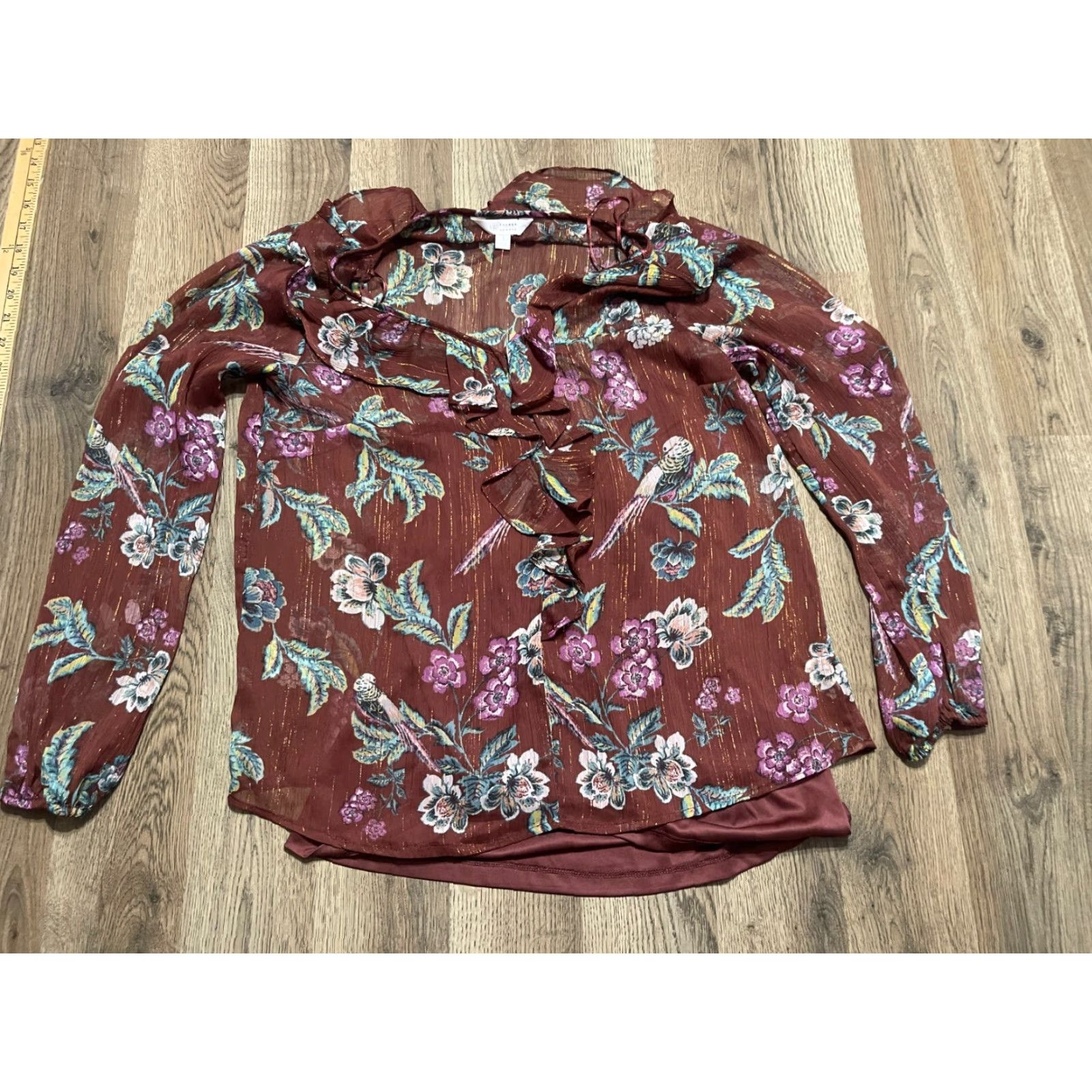 Vintage LC Lauren Conrad Shirt Womens Small Brown Floral V-Neck Ruffle Long Sleeve T-Shirt Size S / US 4 / IT 40 - 2 Thumbnail