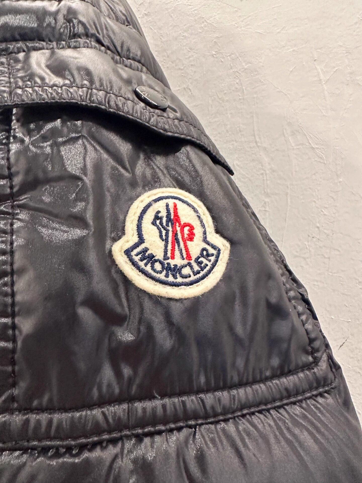 Moncler Moncler Bady Side Logo Women's Black Down Jacket Size XS / US 0-2 / IT 36-38 - 4 Thumbnail