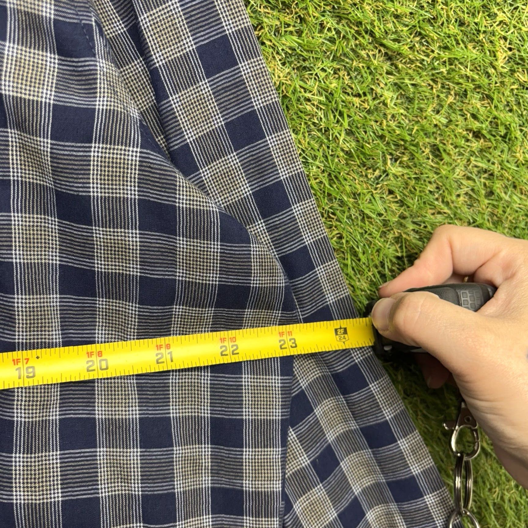 Vintage Towncraft Shirt Mens Large Wrinkle Free Plaid Lightweight Long Sleeve Button Up Size US L / EU 52-54 / 3 - 3 Thumbnail