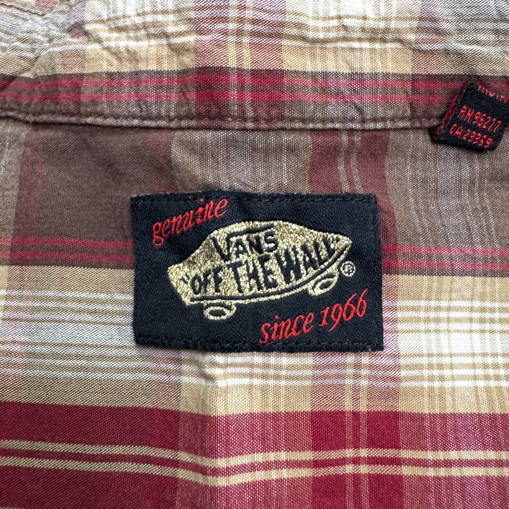 Vans VINTAGE Vans Off The Wall Button-Down Shirt Men M Red Plaid Cotton Casual Y2K Streetwear 90s Mens Size US M / EU 48-50 / 2 - 7 Thumbnail