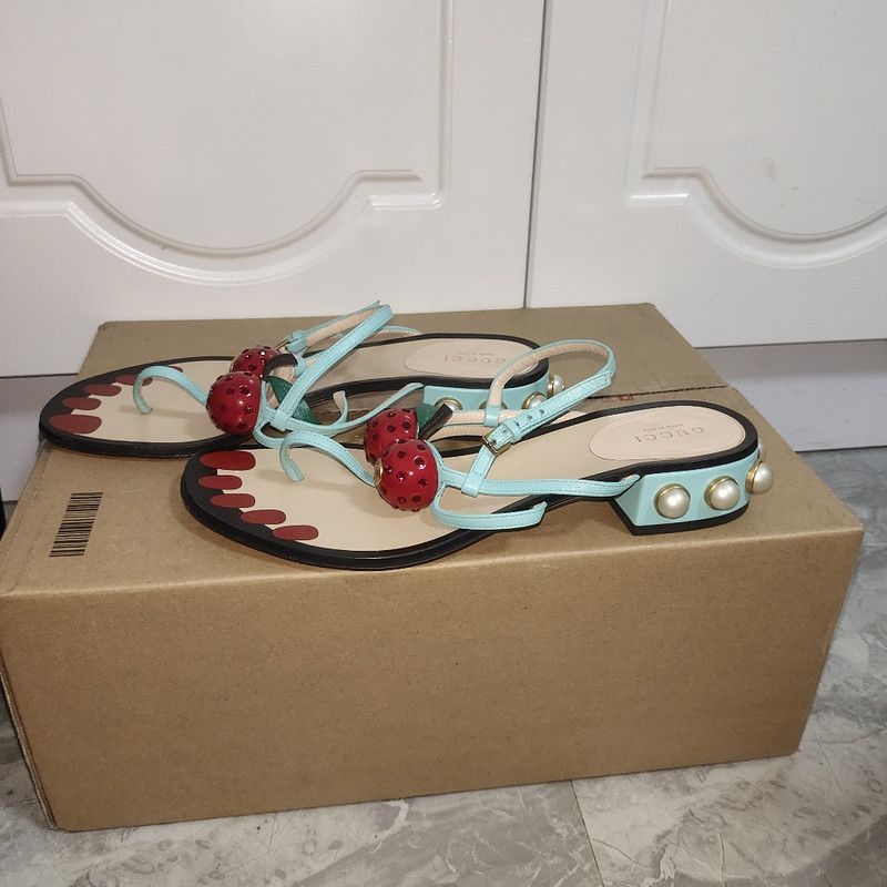 Gucci Gucci Cherry Decor Leather Sandals in Blue Size US 7.5 / EU 40-41 - 1 Thumbnail