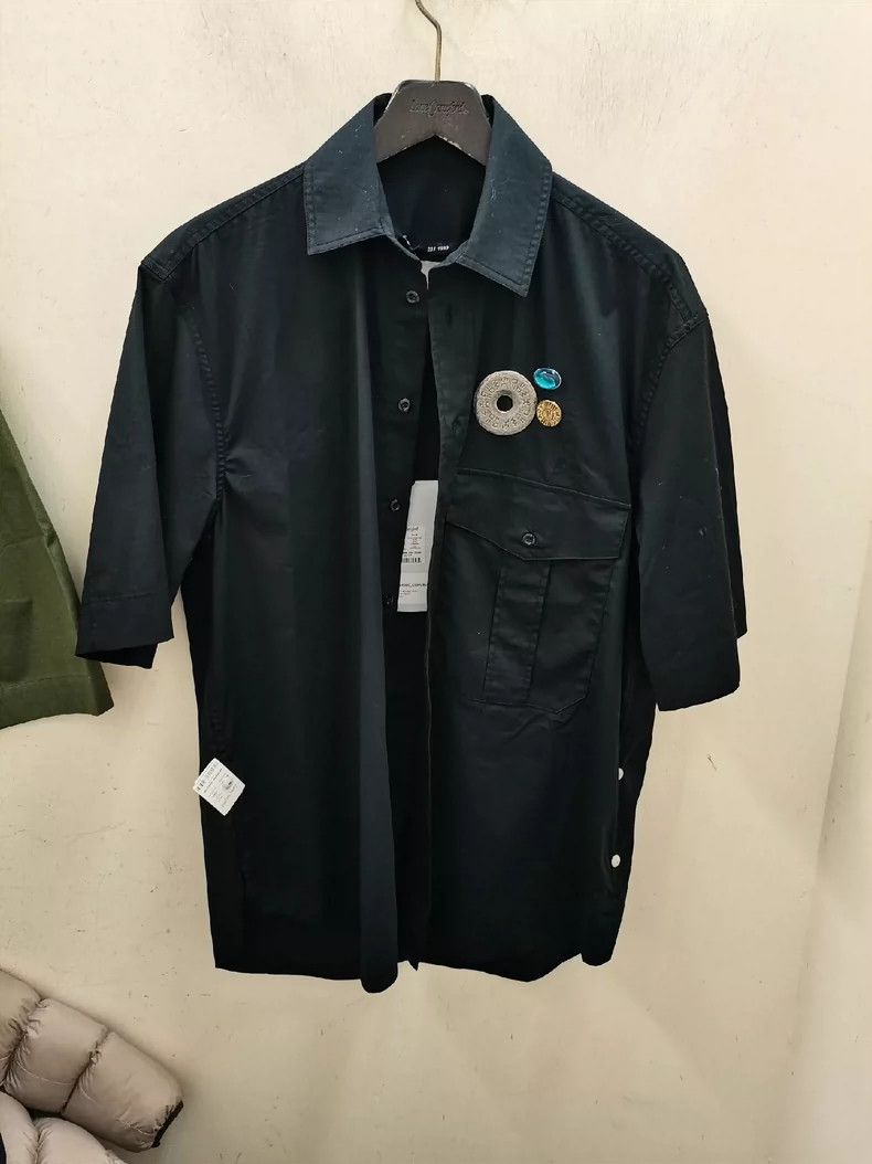 Song For The Mute Song For The Mute loose short-sleeve shirt Size US M / EU 48-50 / 2 - 5 Thumbnail