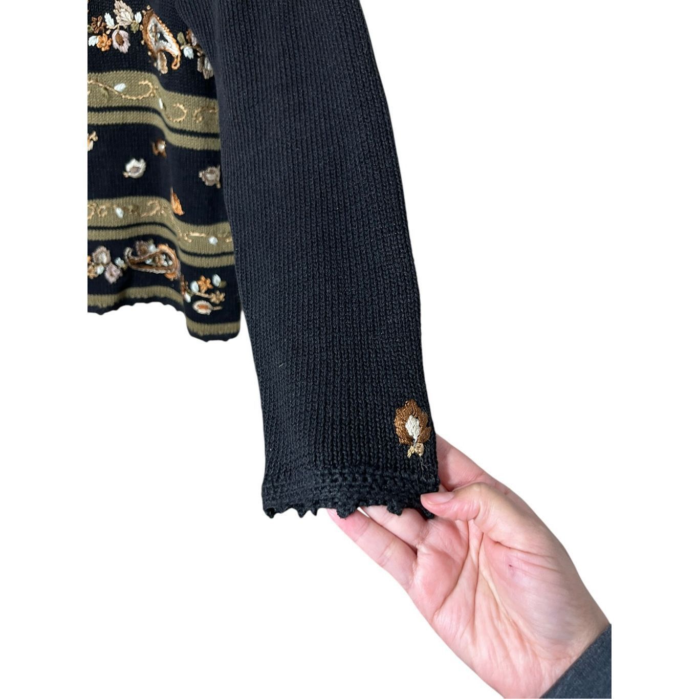 Other Vintage Jenny Black Gold Embroidered Paisley Leaf Sweater Si Size L / US 10 / IT 46 - 6 Thumbnail