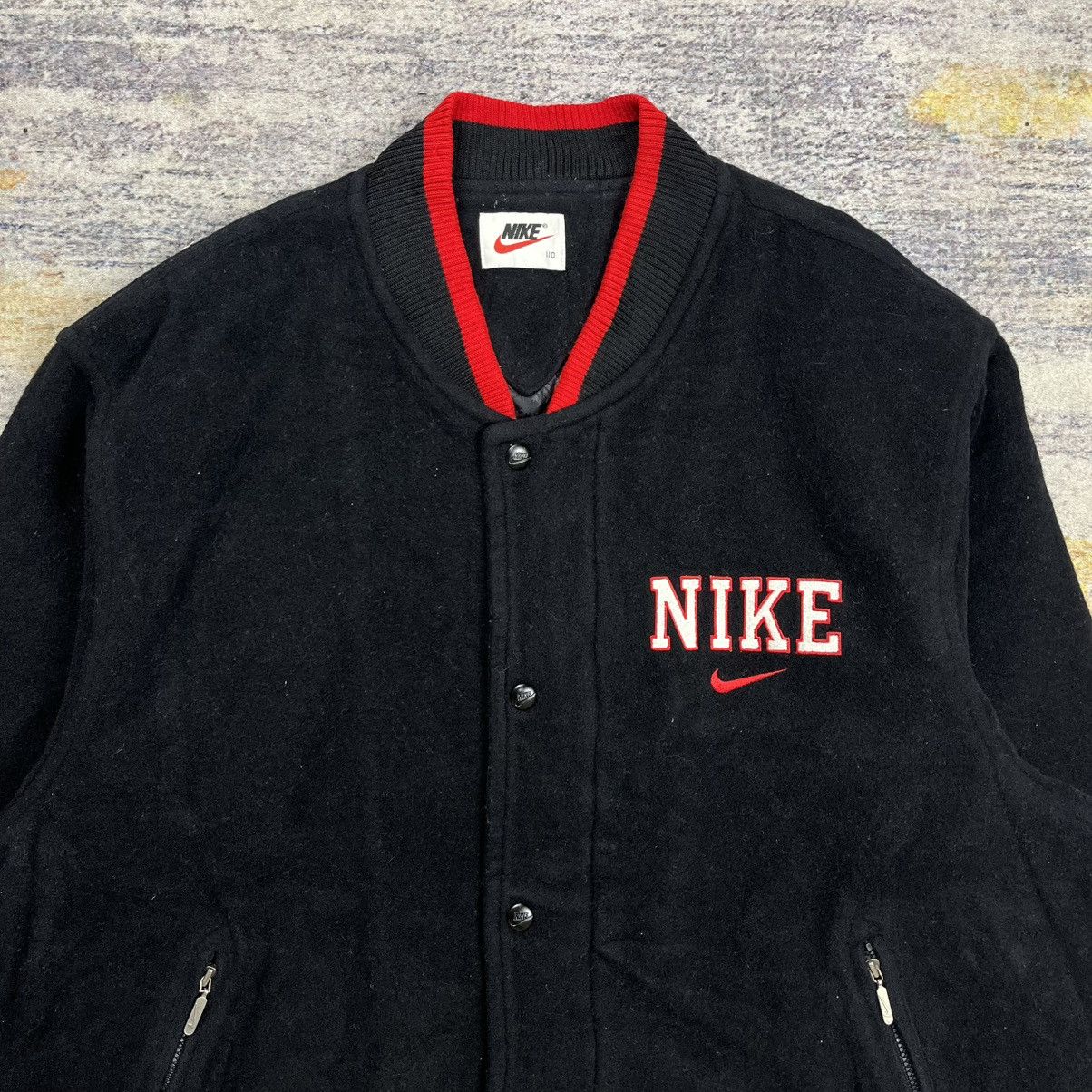 Nike Vintage 90s Nike big swoosh varsity jacket Size US XL / EU 56 / 4 - 3 Thumbnail