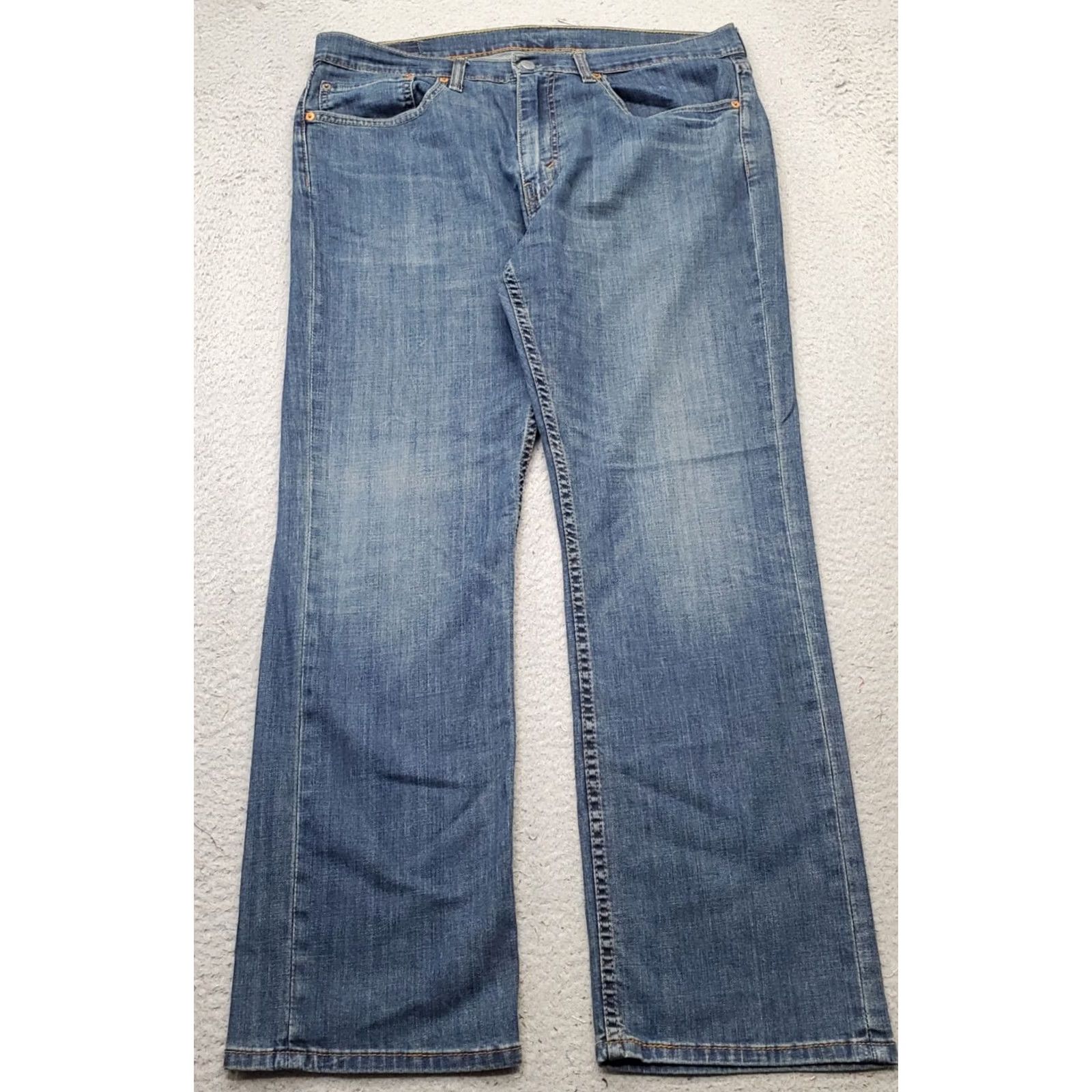 Levi's Levi's 559 Mens Jeans Straight Regular Size 36 Blue Denim 5-Pocket Medium Wash Vintage No N/A Size US 36 / EU 52 - 2 Thumbnail