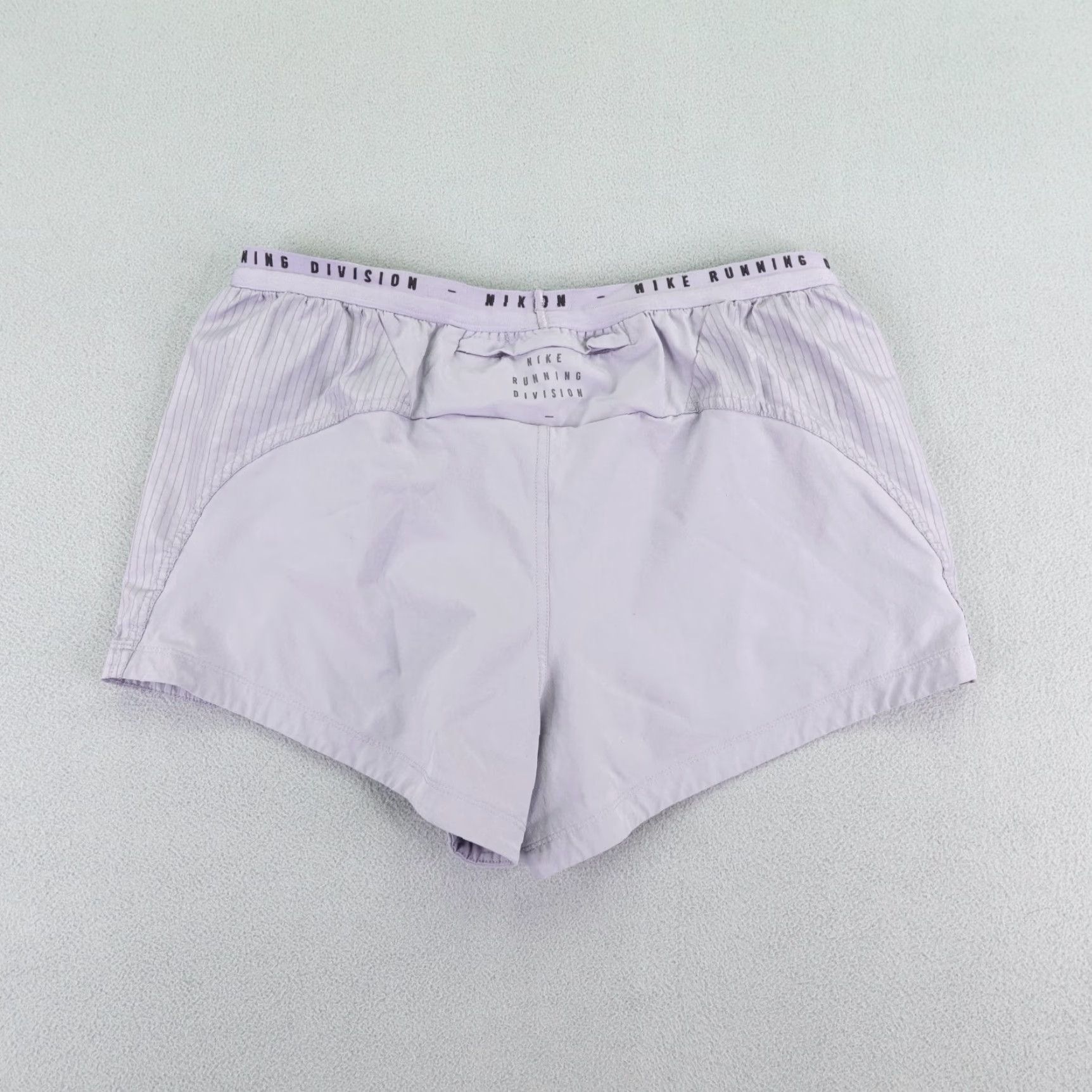 Nike Nike Shorts Womens Medium Purple Lined Run Division Tempo Luxe 3" Running Gym Size 28" / US 6 / IT 42 - 5 Thumbnail