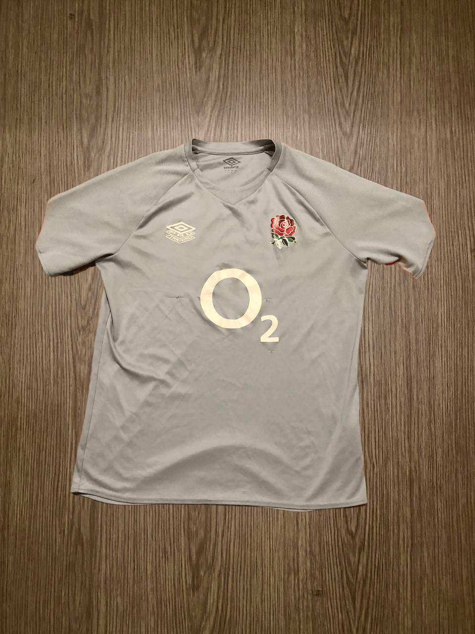 Umbro Vintage Umbro t shirt y2k logo Size US L / EU 52-54 / 3 - 1 Thumbnail