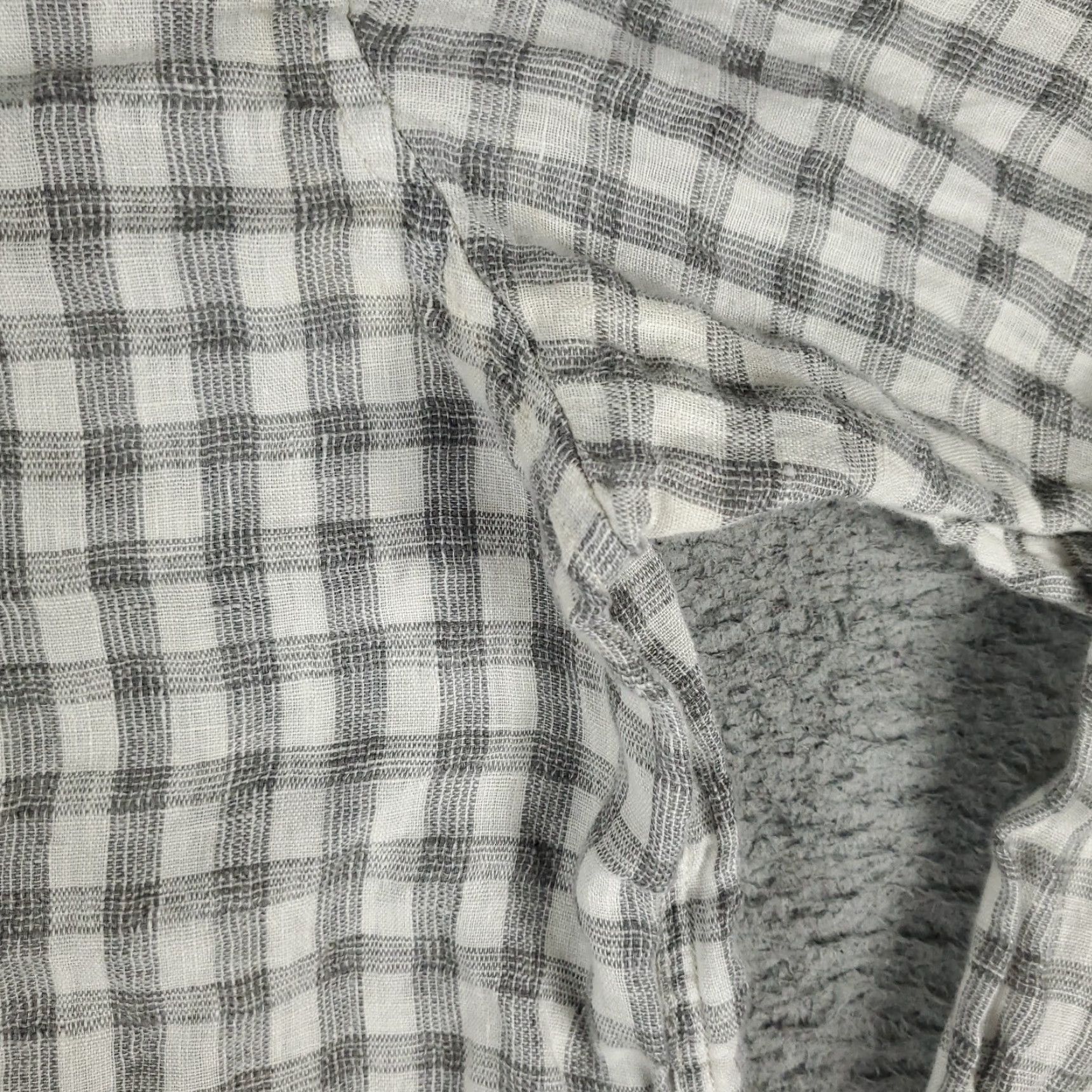 Tommy Bahama Tommy Bahama Shirt Mens XL Gray Plaid Linen Button-Up Long Sleeve Casual, Business, Formal, Party/Cocktail, Travel, Wedding, Workwear Size US XL / EU 56 / 4 - 5 Thumbnail