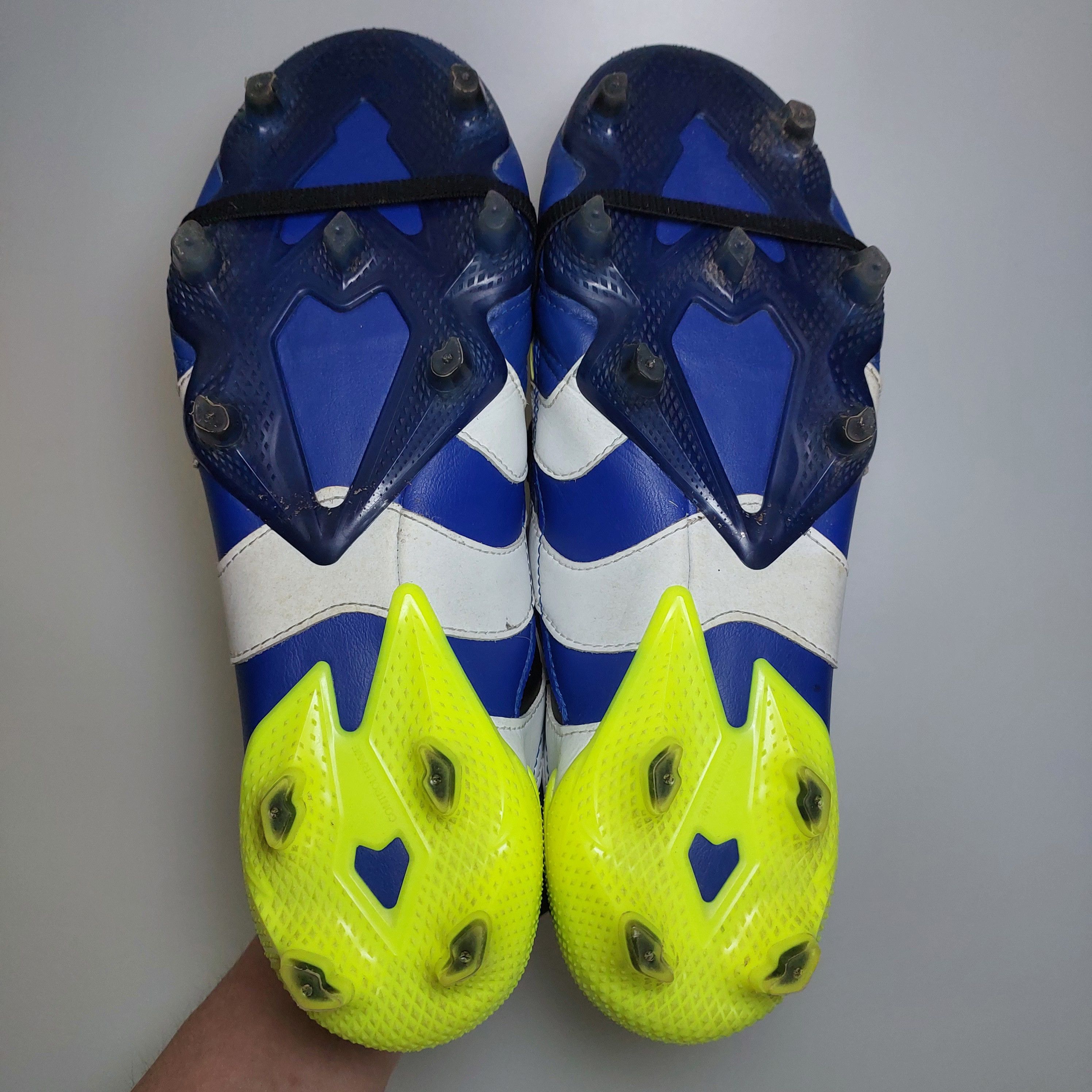 Adidas Predator Accelerator FG FZ5429 US9 UK8.5 27CM Size US 9 / EU 42 - 9 Thumbnail